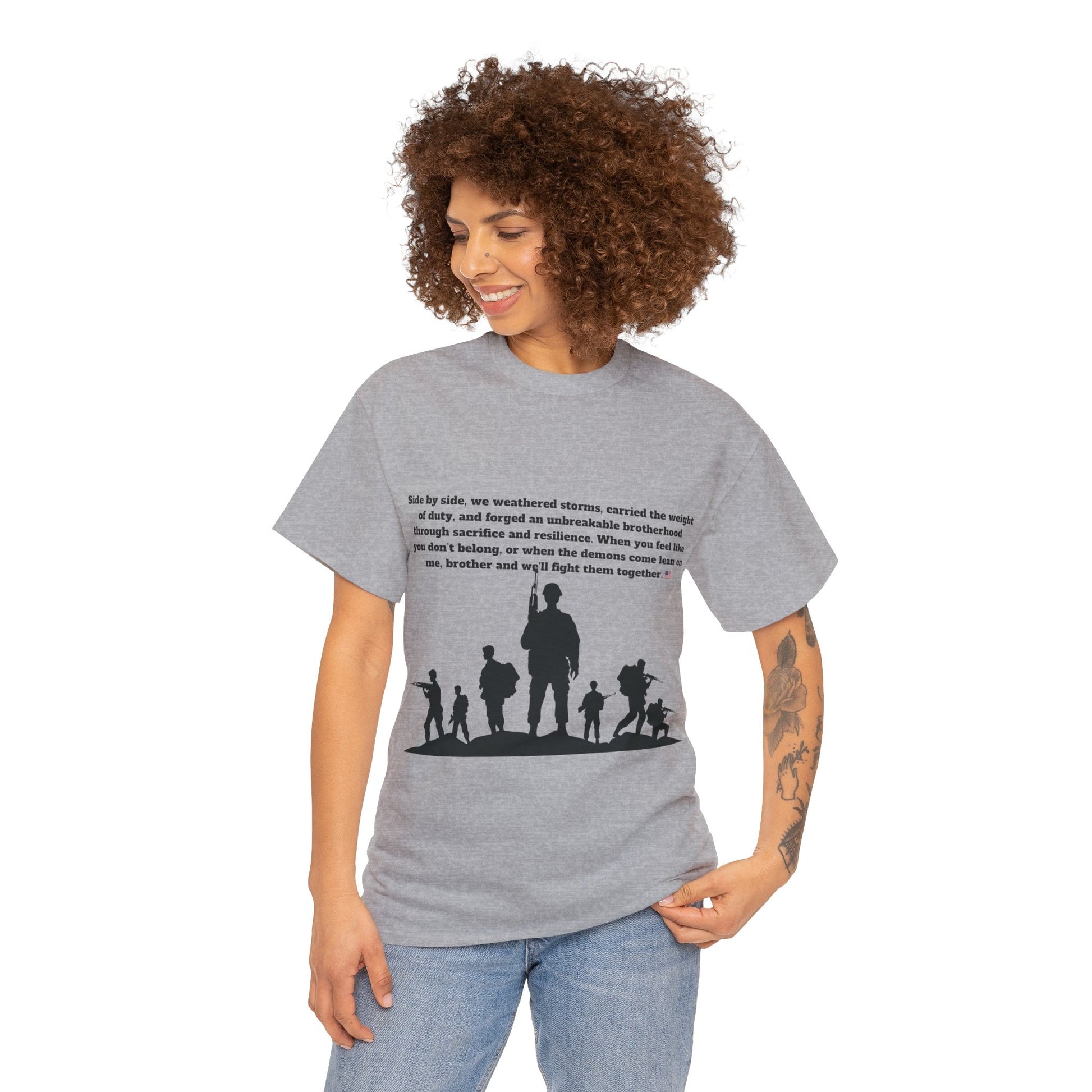 Unisex cotton tee with 'Honoring All Who Served' print for veterans tribute41